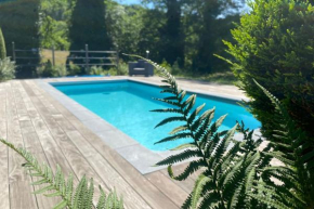 Beautiful Villa with Pool and Lake View Attignat-Oncin